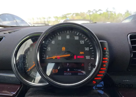 2017 Mini Clubman Cooper z USA, uszkodzony, nr VIN WMWLN5C36H2E33145